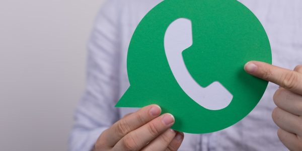 asistente-whatsapp-restaurantes-bookline-voice-ai